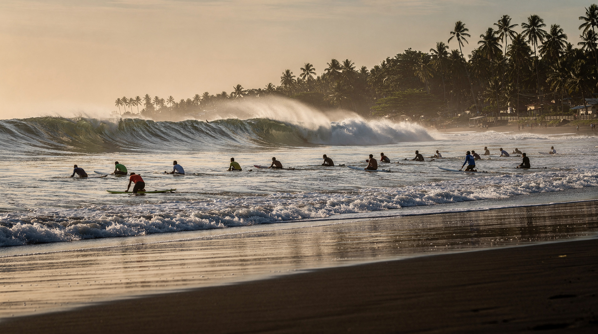 Jacó surf guide: the closest real surf town to San José